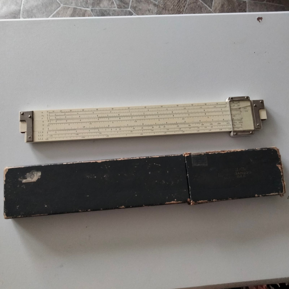 SUN HEMMI Vintage  No.153 Bamboo Slide Rule